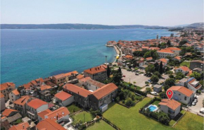 Beautiful Home In Kastel Stari With Wifi